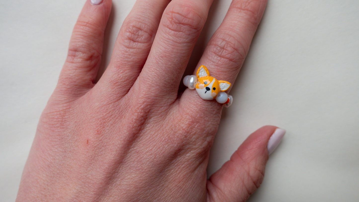 Pearl Ring - Corgi