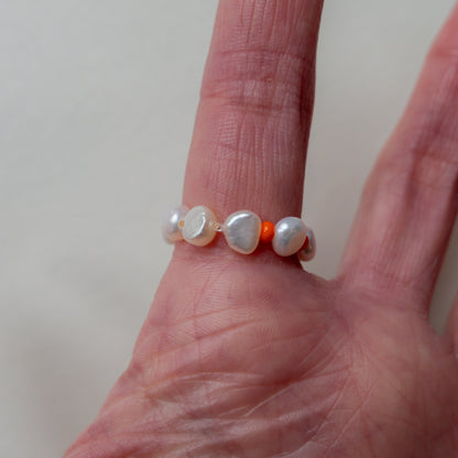 Pearl Ring - Corgi