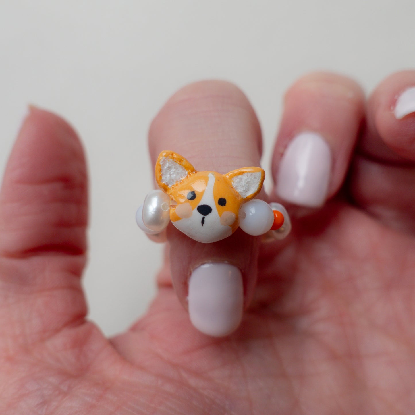 Pearl Ring - Corgi