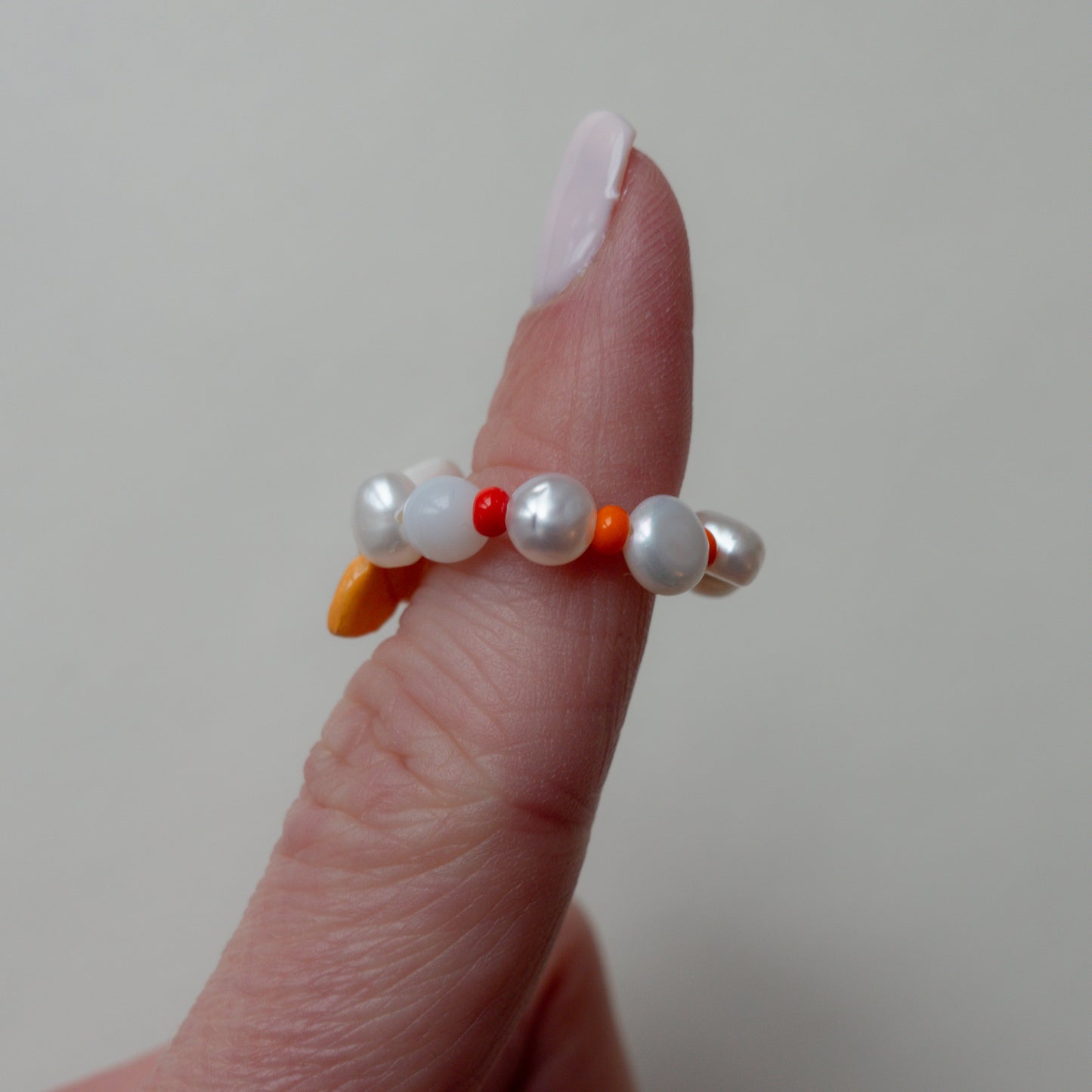 Pearl Ring - Corgi