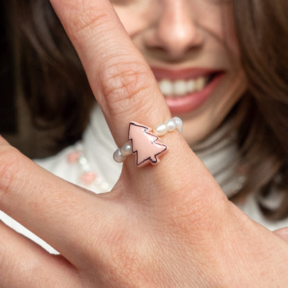 Sweet Winter pearl ring with tree