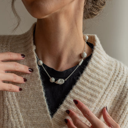 Line Dust - Necklace