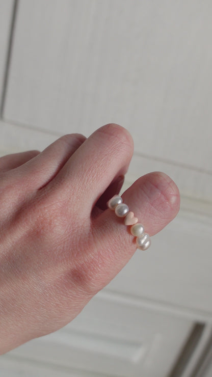 Pearl Ring - Heart